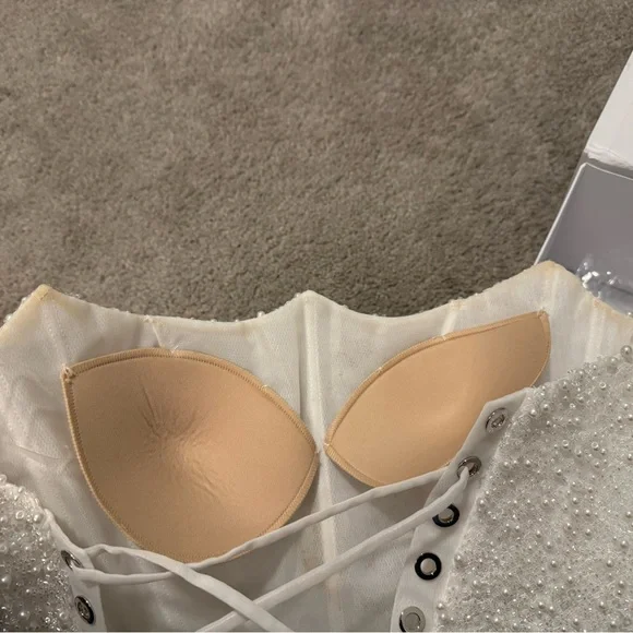 White Pearl Beaded Wedding Mini Dress - Picture 5 of 8